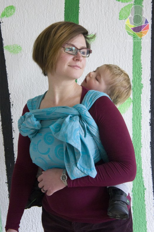 Tekstura marame odlično drži bešvorne završetke. 